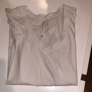 White V neck T shirt
